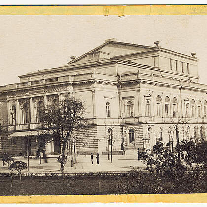 Albert-Theater (1871-1873; B. Schreiber)