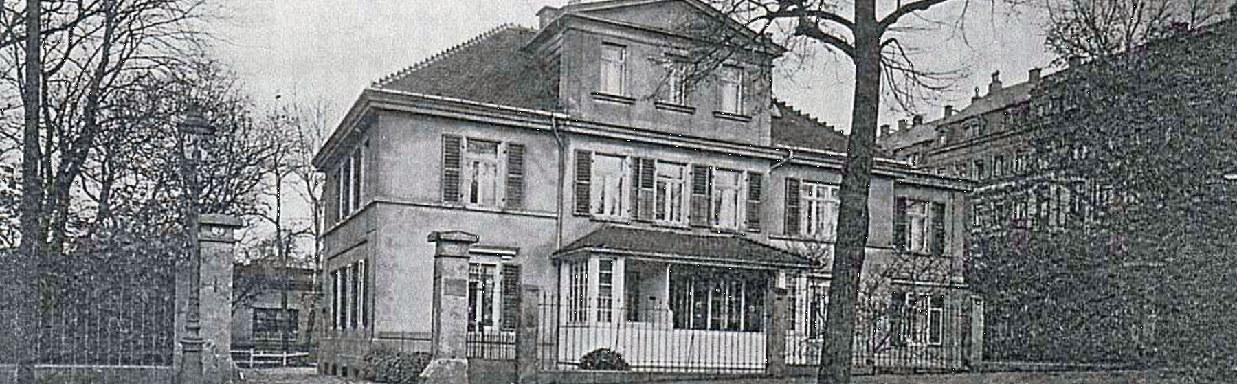 Behr&acute;sche Villa